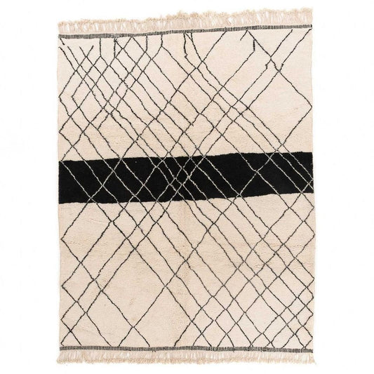 Saria Beige and Black Rug