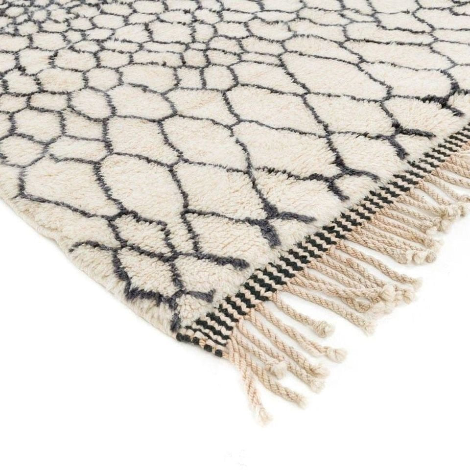 Damou Black and White Area Rug