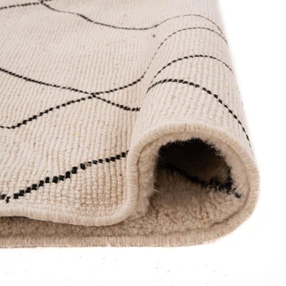 Saria Beige and Black Rug