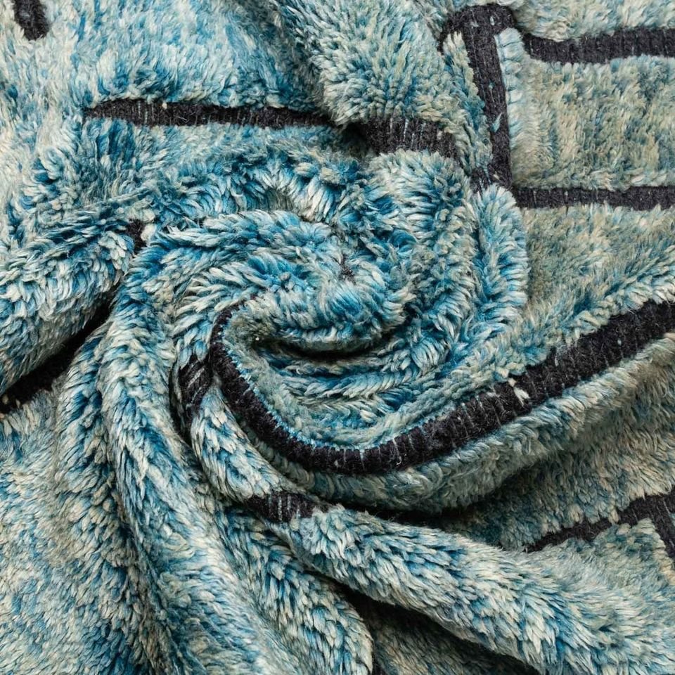 Anyr Abstract Blue Rug