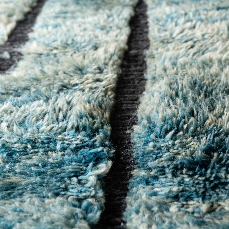 Anyr Abstract Blue Rug