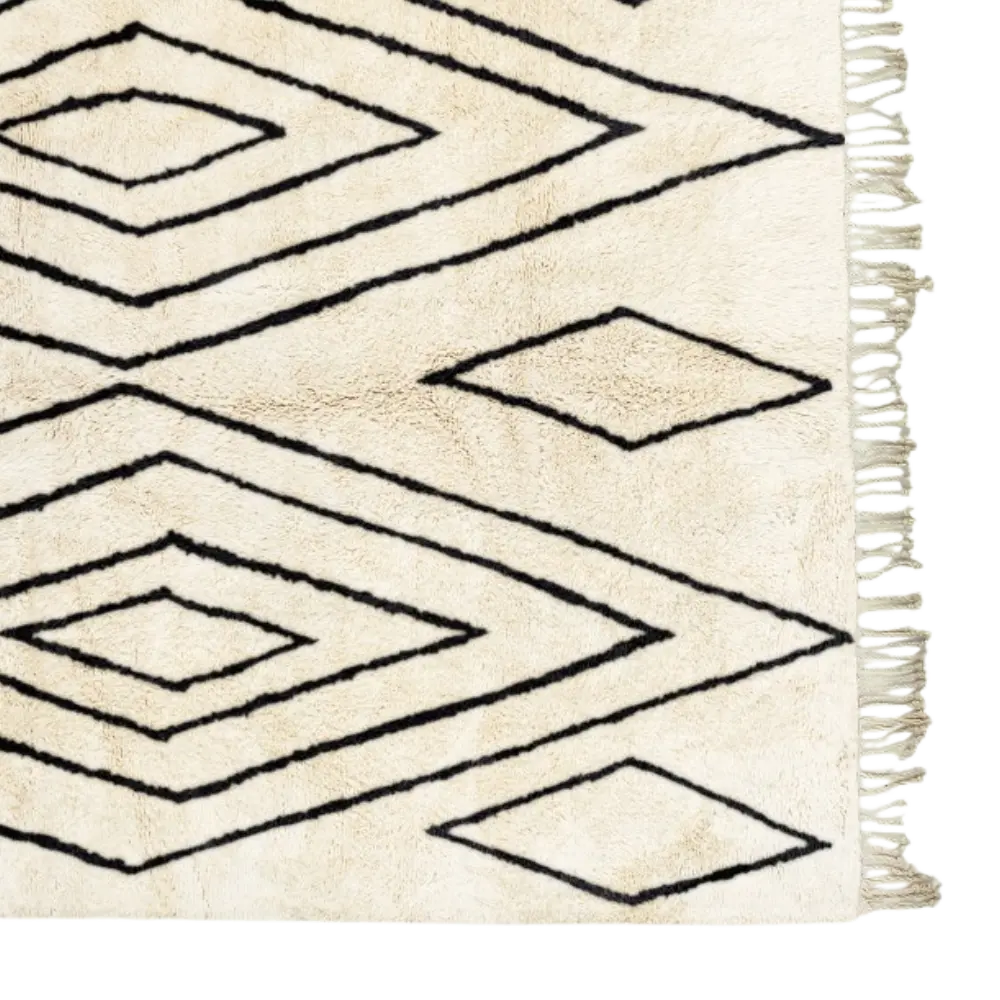 Atlas Moroccan diamond rug