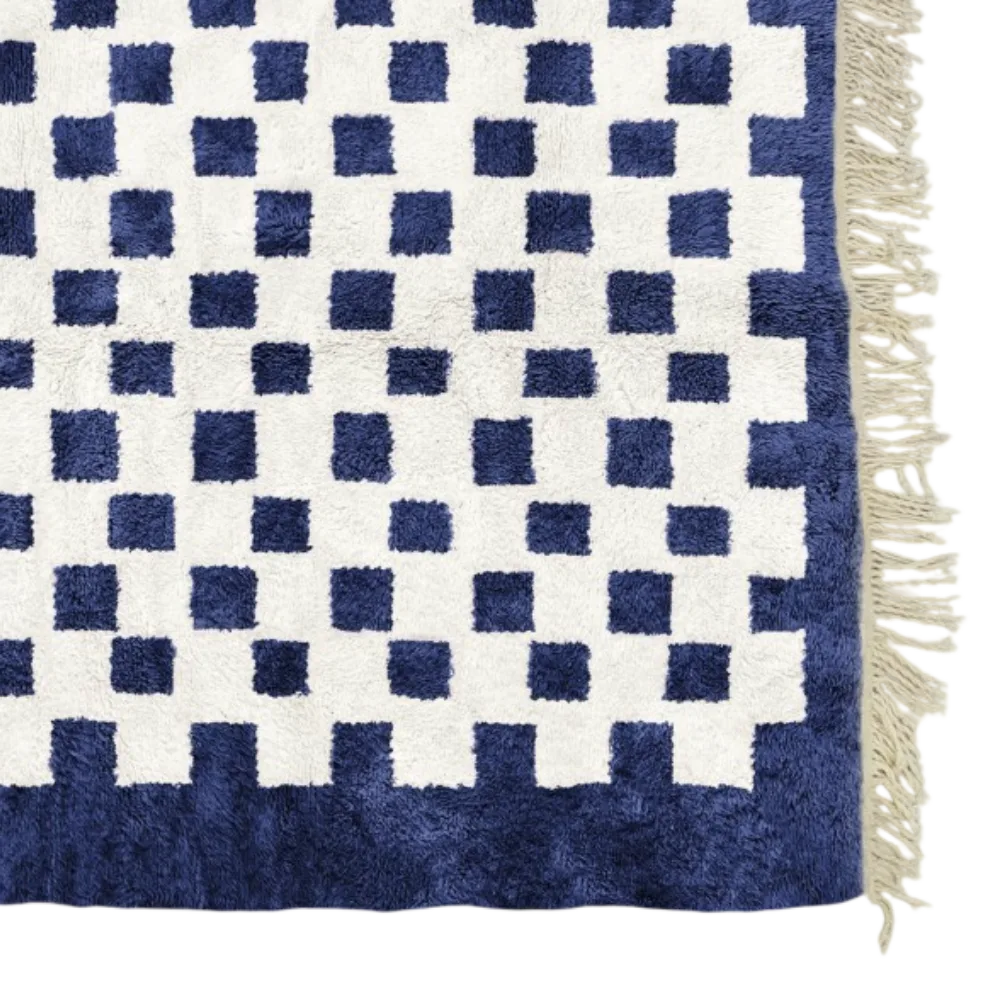 Checkered Sky – Blue and White Checkered Rug