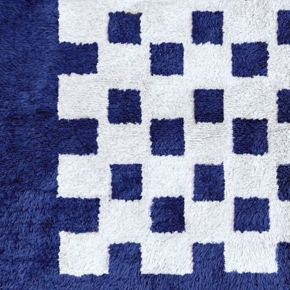 Checkered Sky – Blue and White Checkered Rug