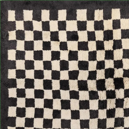 Dama Black and White Rug