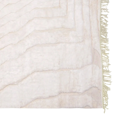White Mirage – White Moroccan Rug